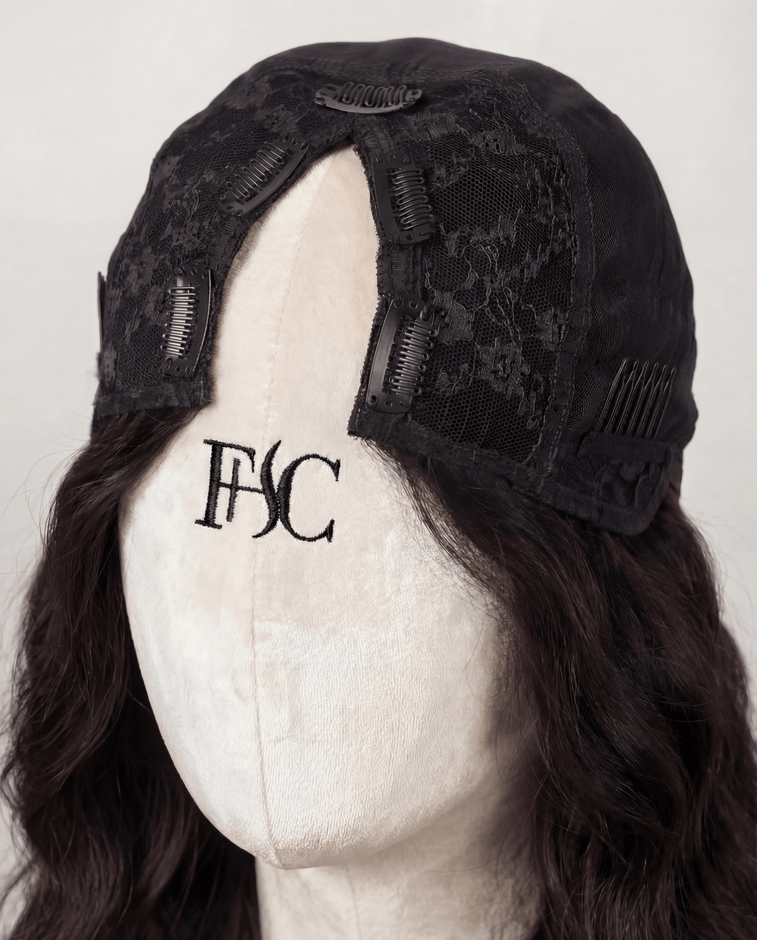 LA FAMA Virgin Hair V - Part Wig - Fama Hair CoutureLA FAMA TEXTURE